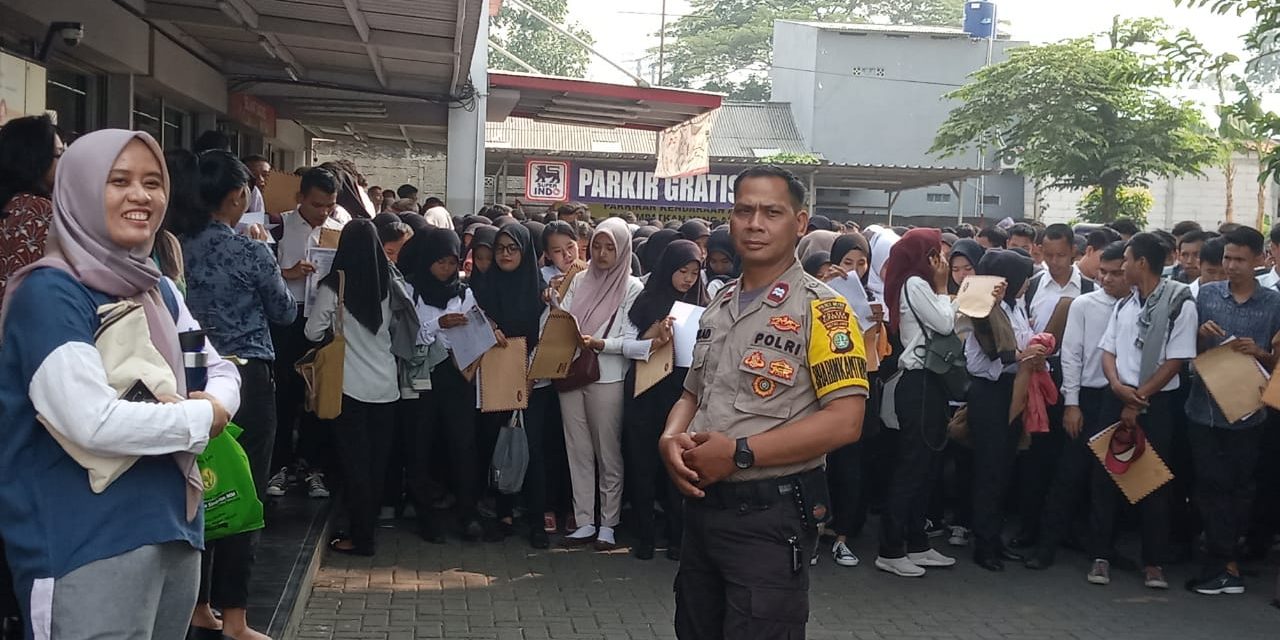 Bhabinkamtibmas Polsek Cipondoh, Monitoring Pelaksanaan Walk Interview