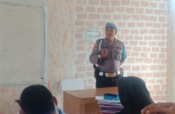 Kanit Provost, Menyampaikan Himbauan Kamtibmas Kepada Siswa – Siswi SMKN 2 Sepatan