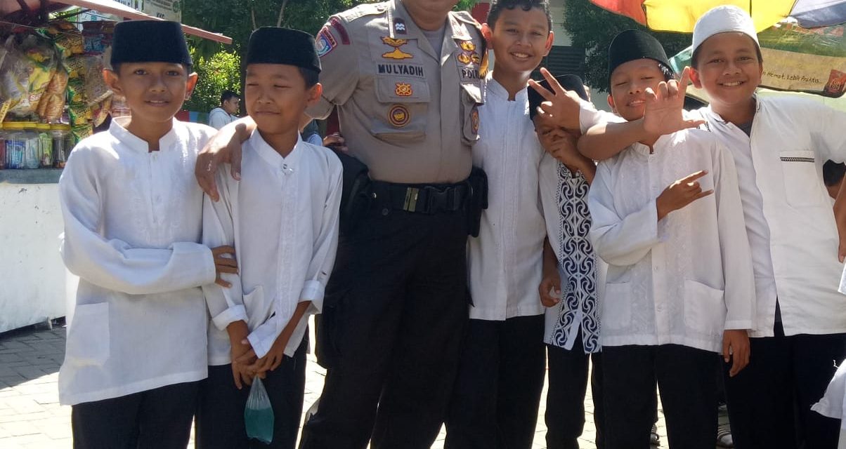 Pembinaan Terhadap Pelajar Dilakukan Oleh Bhabinkamtibmas Polsek Cipondoh Dengan Kunjungan ke Sekolah