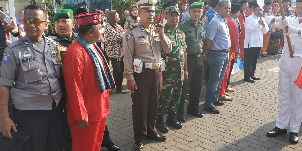 MENYAMBUT HUT KNPI 46 POLSEK KARAWACI DAN JAJARAN GELAR PENGAMANAN KARNAVAL