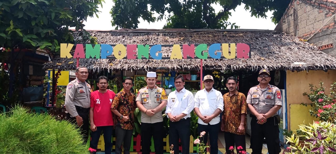 Tatap Muka Kapolsek Jatiuwung Dengan Tokoh Masyarakat Uwung Jaya di Kampung Anggur