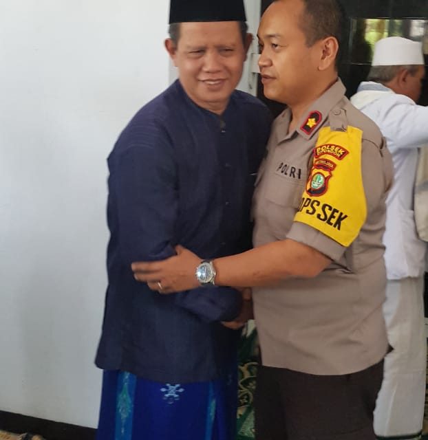 Cooling Sistem Kapolsek Cipondoh Dengan Sholat Jumat Berjamaah