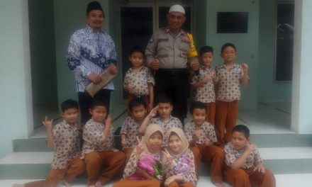 Dengan Program Polkiss, Aiptu Supriyadi Jaga Keamanan Sekolah