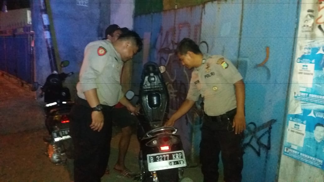 Sisir Tempat Rawan, Polsek Neglasari Amankan Sepeda Motor