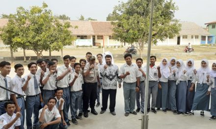 SMK Teknologi Teluknaga Sasaran Kunjungan Kanit Binmas Ipda Wayan