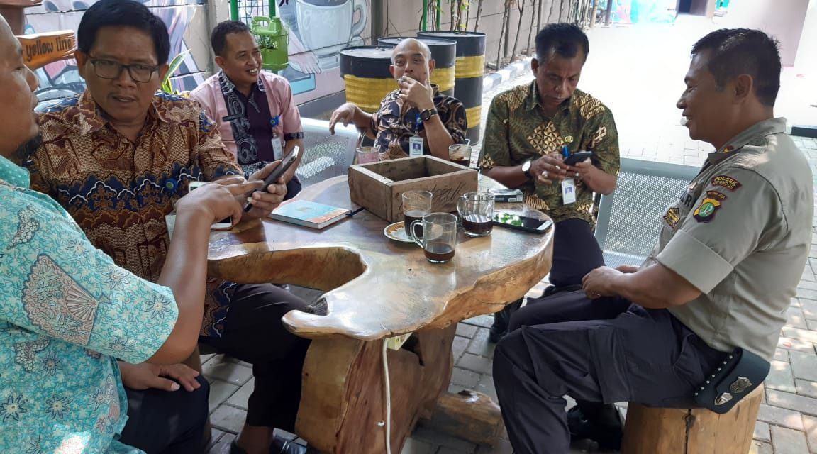 Ngariung Bersama Tomas, Wakapolsek Cipondoh Bicarakan Kamtibmas