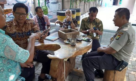 Ngariung Bersama Tomas, Wakapolsek Cipondoh Bicarakan Kamtibmas