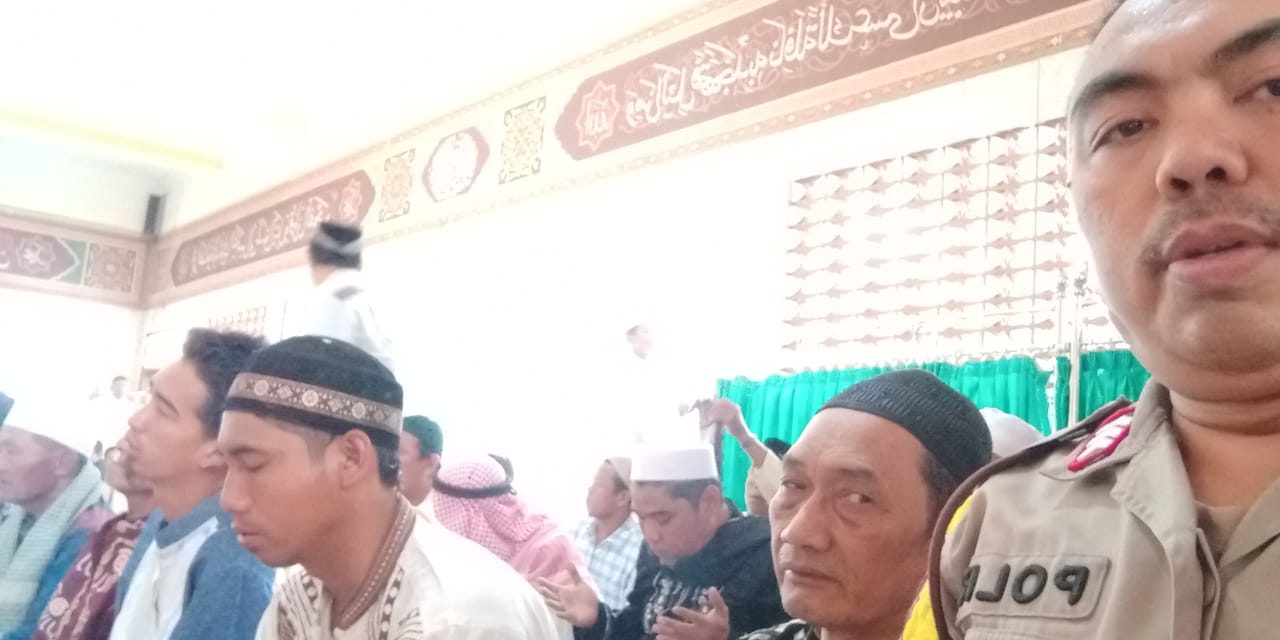 Pak BHabin ALIYAMSYAH laksanakan Jum’at Keliling / Sholat JUmat berjamaah