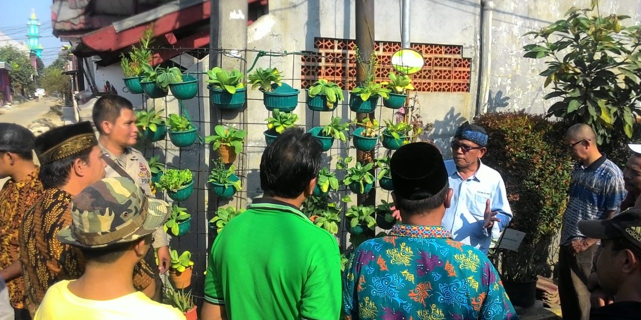 Bhabinkamtibmas Polsek Jatiuwung Temui Tokoh Masyarakat FKTS di Perum Villa Tangerang Indah