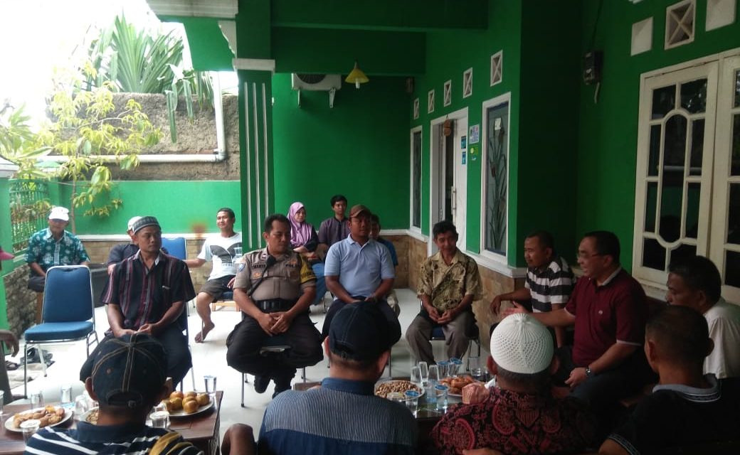 AIPTU EXWANTO Penuhi Undangan silaturahmi dengan Tokoh masyarakat  Kelurahan Porisgaga Bapak H. Iskandar S Ag