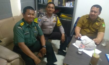 Polmas, Binmas Polsek Neglasari bersama Babinsa Sambangi Kantor Kelurahan