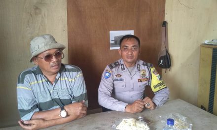 Polmas, Aiptu Sumianto Binmas Karang Sari Ajak Warga Jaga Lingkungan