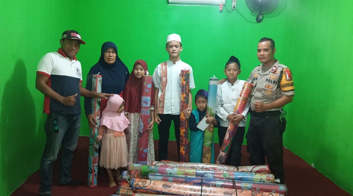 Peduli Masyarakat, Binmas Neglasari Sambangi Yayasan Anak Yatim Piatu