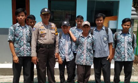 Jalin Keakraban Dengan Siswa, Aiptu Mulyadih Kunjungi Sekolah