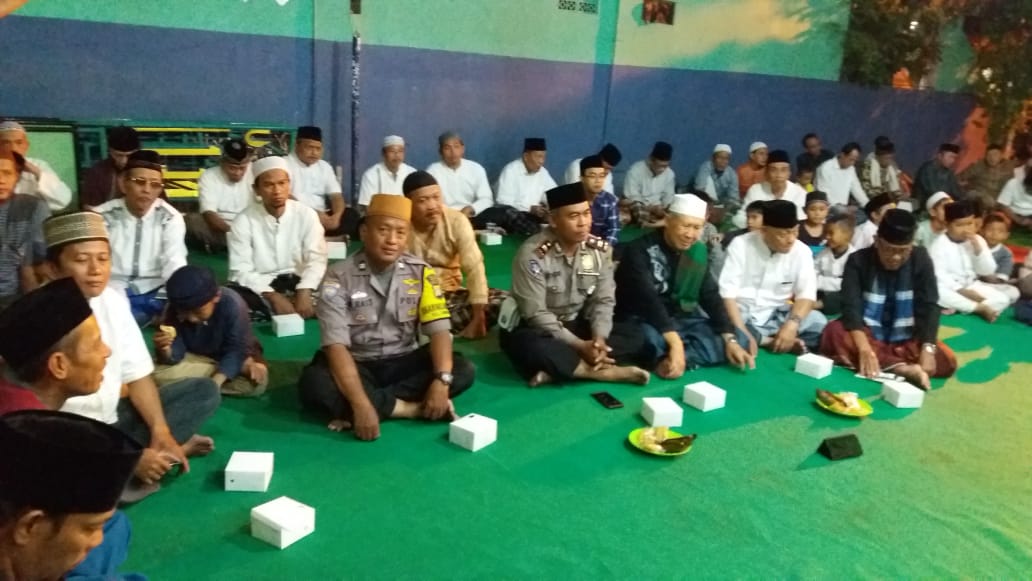 Demi Mengamankan Kegiatan Keagamaan  Aiptu M. Rais Hadiri Peringatan Maulid Nabi Muhammad SAW 1441 H Di Mesjid Jami Al-iklas Cimone Jaya Karawaci