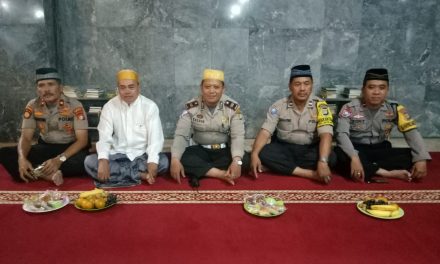 Kapolsek Batu Ceper menghadiri kegiatan Maulid Nabi Muhammad SAW 1441 H di Masid Jami AL Huda