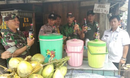 Personil Gabungan Tiga Pilar Jatiuwung Geledah Penjual Es Kelapa, Ternyata Menjual Miras