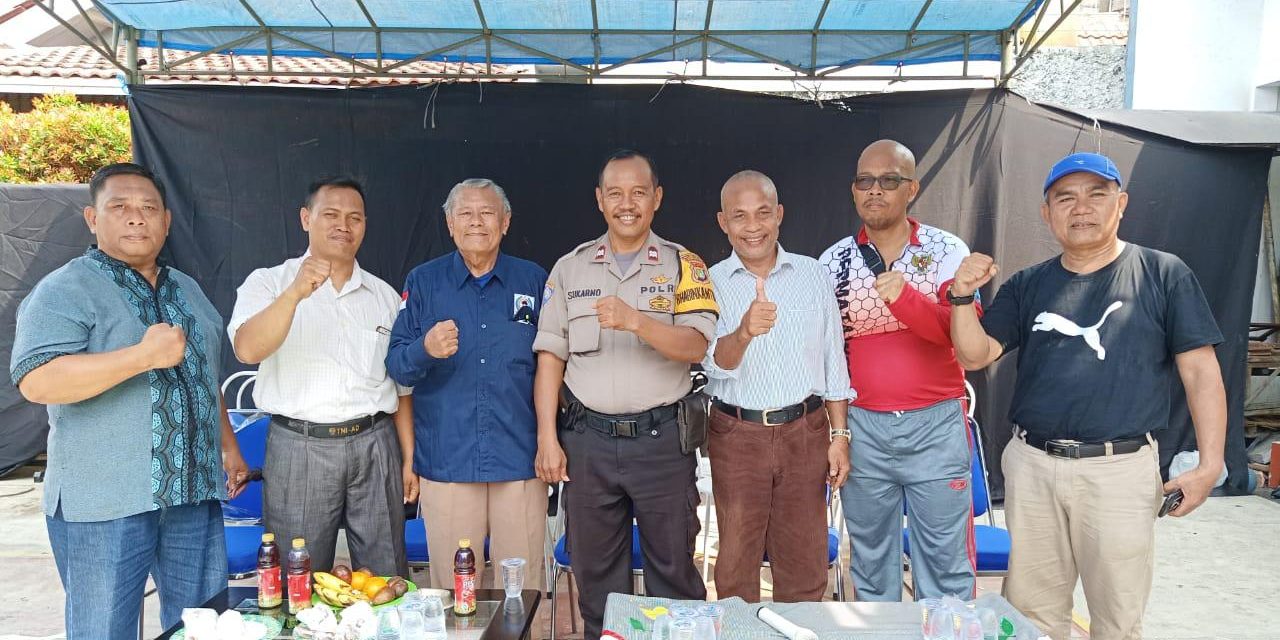 Bhabinkatibmas Kel. Cipondoh dan Babinsa Hadiri Pemilihan Ketua RW.07 di Perumahan Taman Permata Cipondoh, Kelurahan Cipondoh