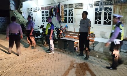 Cegah Kejahatan Malam Hari IPDA Ronald Sianipar SH Gelar Operasi Cipta Kondisi Wilayah Karawaci