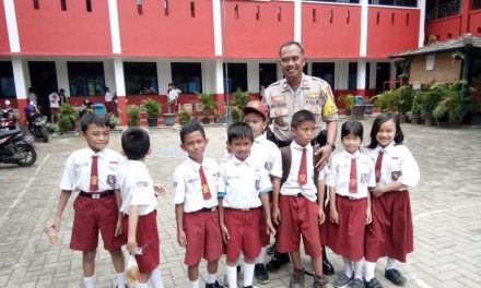 Bhabinkamtibmas Kel. Panunggangan Kunjungi Sekolah SDN Panunggangan 5 Dalam Rangka laksanakan Program Polkiss