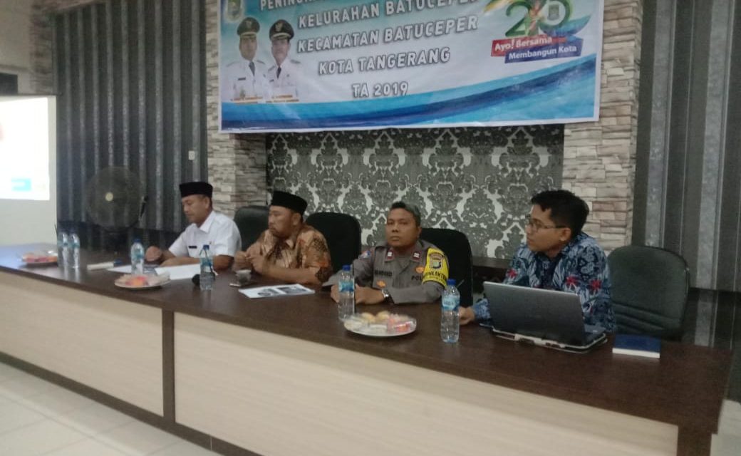 Kegiatan Sosialisasi peningkatan kapasitas RT dan RW Kel. Batuceper