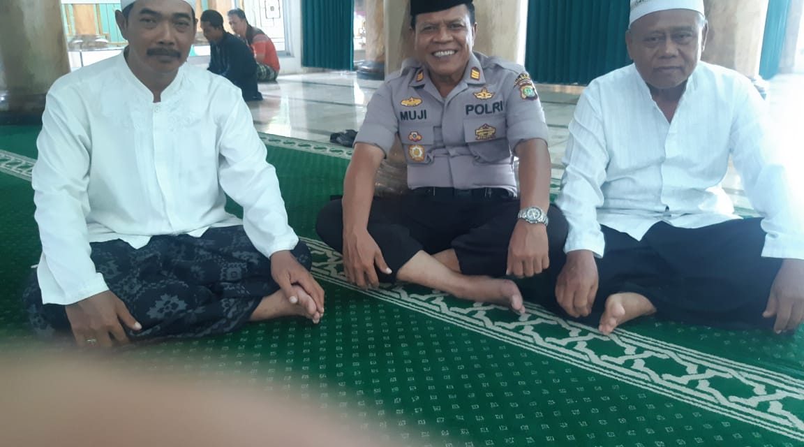 Wakapolsek Batu Ceper AKP MUJIHARJA, SH melaksanakan kegiatan sambang dan silaturahmi terhadap tokoh agama