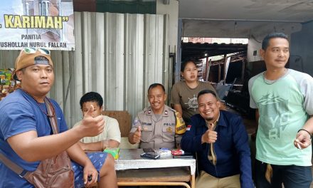 Bhabinkamtibmas Polsek Cipondoh Kel.Cipondoh, Aiptu Sukarno Sambangi Tomas sebagai Mitra Kamtibmas