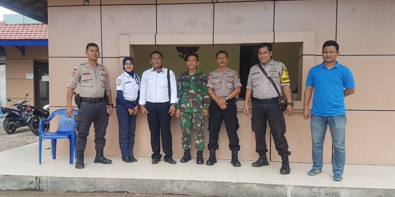 Unit patroli R4 6505 Polsek Cipondoh Gelar Patroli Biru yang dipimpin Kanit Samapta AKP R. Deny di PT. MURNI KARETINDO INDONESIA Poris Plawad