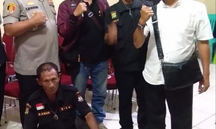 Sambangi Tokoh Masyarakat, Ini Himbauan Kapolsek Neglasari