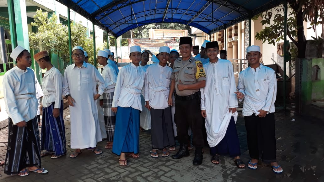 Aiptu Suhandi Sambang Polsantren Daarul Amanah