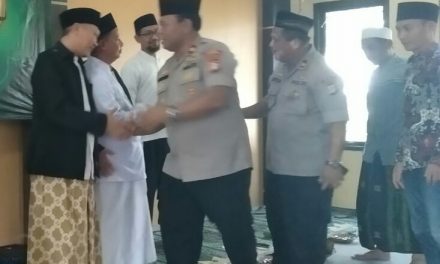 Sambangi Tokoh Agama, Kapolsek Neglasari Himbau Warga Untuk Tidak Mudah Terprovokasi