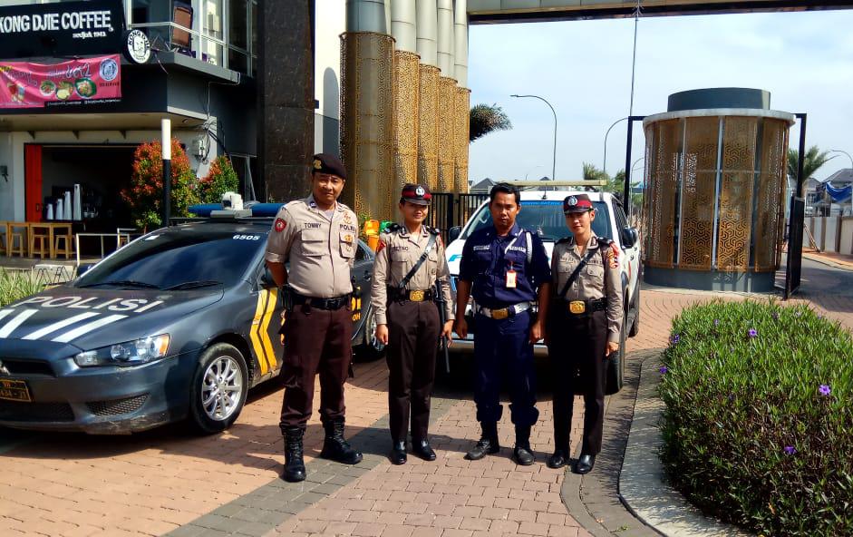 Upaya Ciptakan Situasi Aman Unit Patroli R4 6505 Gelar Patroli BIRU di Perumahan Banjar Wijaya Cluster Pinewood