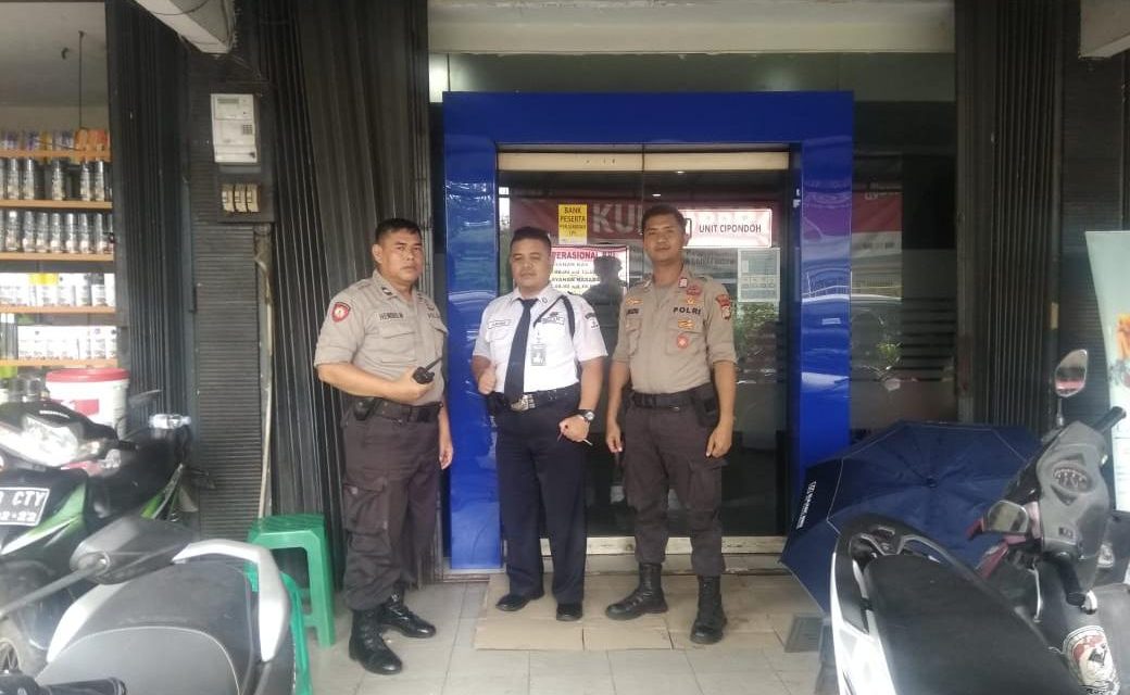 Pemantauan Obyek Vital Perbankan Unit Patroli Samapta 6505 Polsek Cipondoh Gelar Patroli Biru