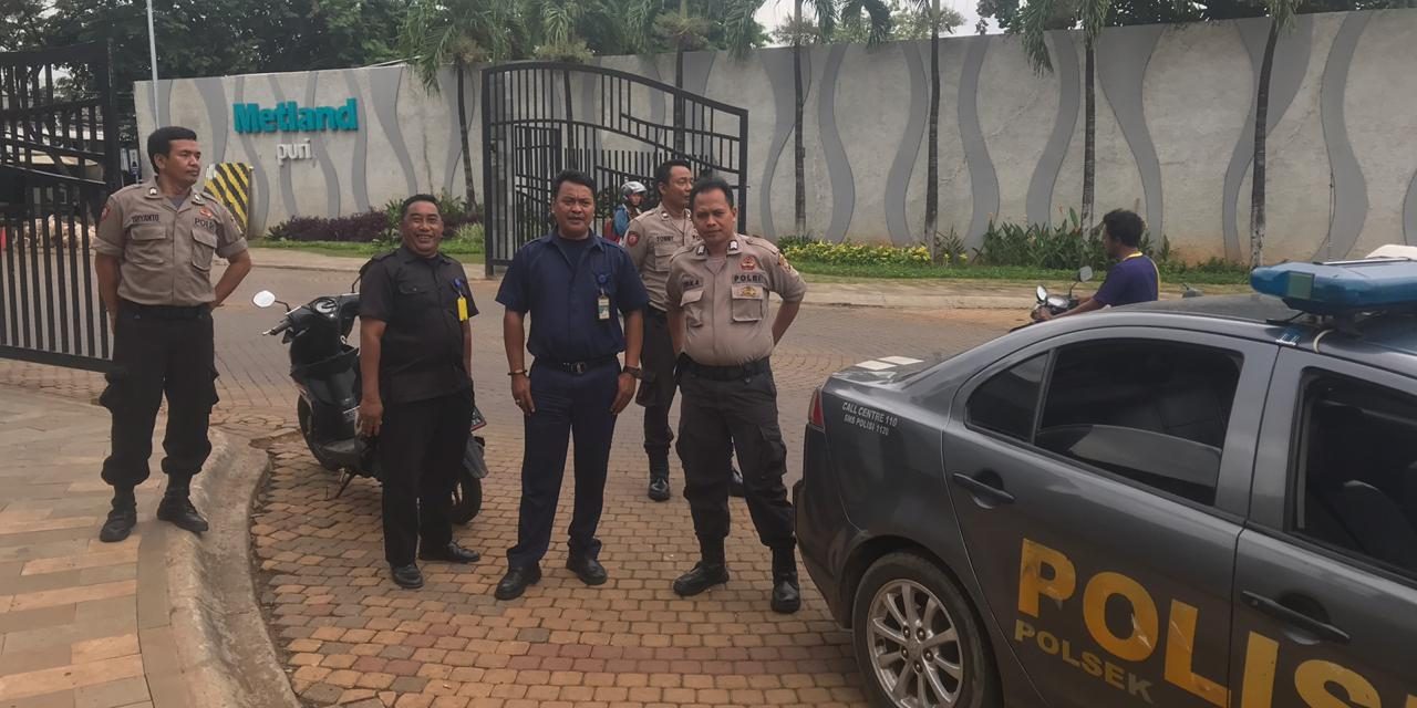 Cegah Kejahatan di Perumahan, Unit Samapta Polsek Cipondoh Lakukan Patroli