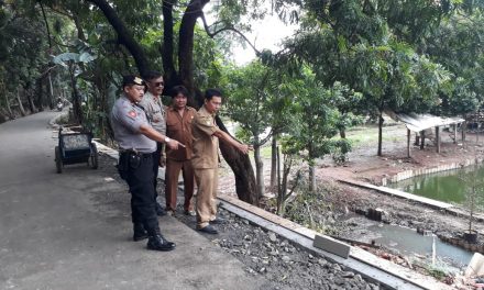 Unit Samapta Polsek Ciledug Patroli dan Cek Pintu Air Kewilayahan