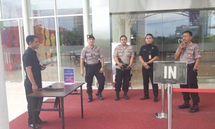 Unit Patroli 6505 Polsek Cipondoh Laksanakan Pemantauan Keamanan Mall Alam sutera