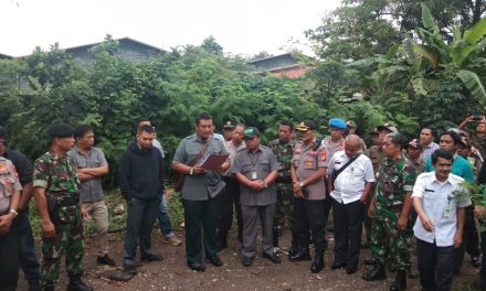 POLSEK BATU CEPER AMANKAN KEGIATAN EKSEKUSI PENGOSONGAN DAN PENYERAHAN SEBIDANG TANAH OLEH PIHAK PENGADILAN NEGERI TANGERANG