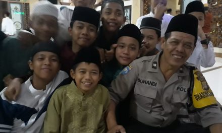 Sambang Polsantren, Bhabinkamtibmas Ajak Santri Jaga Ketertiban Pondok