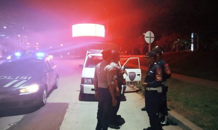 Cegah Kejahatan Malam Hari, Anggota Samapta Polsek Cipondoh Patroli Biru Ke Kawasan Alam Sutera