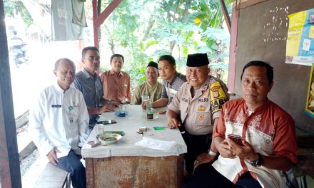 Bhabinkamtibmas Kunciran Jaya Sambang Sosialisasi Pembayaran PBB dan Keamanan Lingkungan di Kel. Kunjay