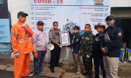 Cegah Covid-19, Aiptu Asmad Sosialisasikan Maklumat Kapolri