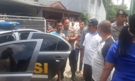 Polisi Lakukan Olah TKP dan Mengamankan Pelaku Pencurian Motor di Perum Poris Indah Cipondoh