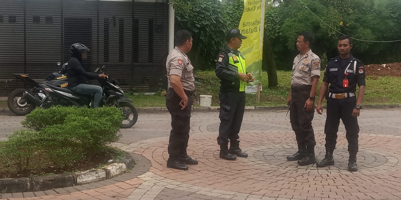 Kanit Samapta Pimpin Patroli Biru Ke Perumahan Banjar Wijaya