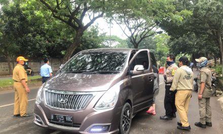 Pelaksanaan dan Himbauan PSBB di Chek Point kel. Sudimara Pinang kec. Pinang