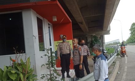 Kapolsek Cipondoh KOMPOL JIMMY M SIMANJUNTAK, S.IK  Kontrol Kesiapan Pos PAM Operasi Ketupat Jaya 1441 H