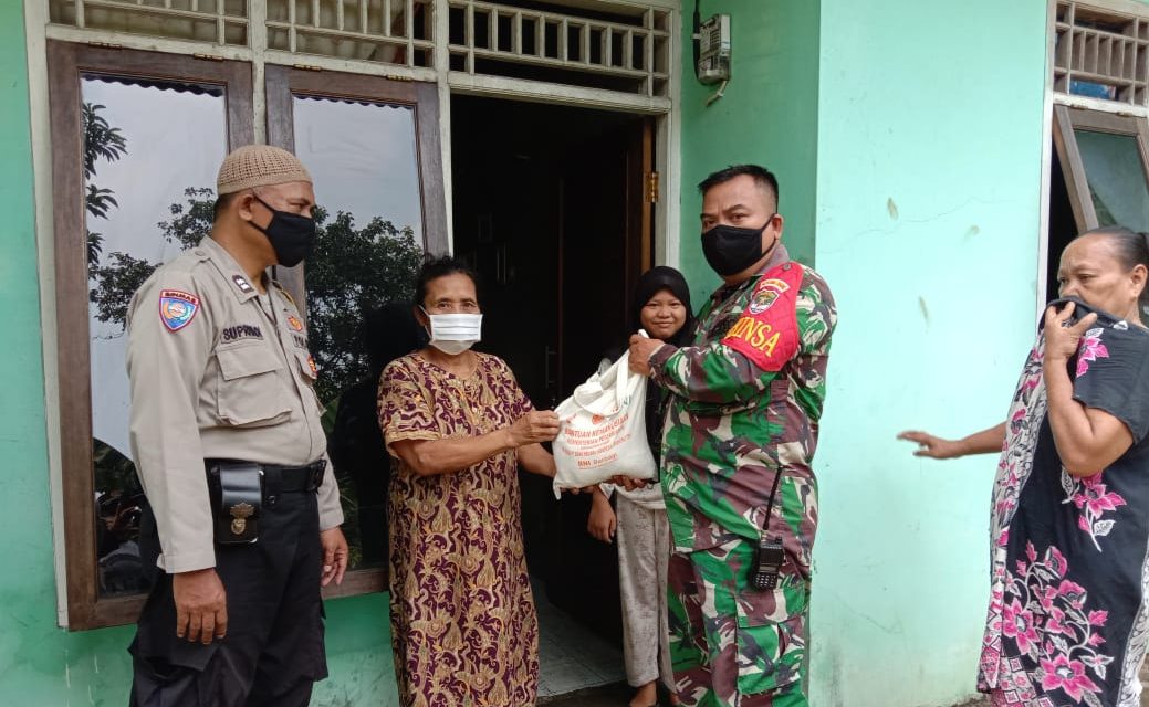 Bantuan Sembako Bagi Warga Terdampak Corona Covid-19 di Kp. Poncol Rt 06/05 Kel. Cipete Pinang