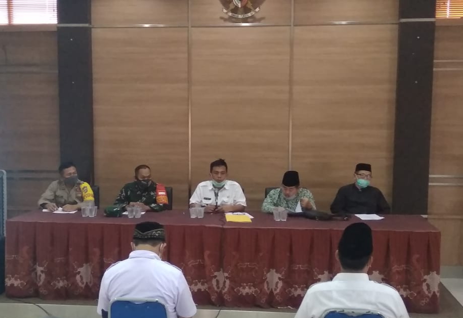 Rapat koordinasi Pelaksanaan Perpanjangan Tahap ketiga PSBB Oleh 3 Pilar Kec. Cipondoh Dalam Rangka Percepatan Penanganan Covid-19