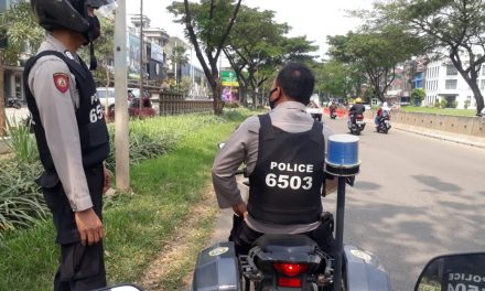 Patroli R2 Samapta Polsek Cipondoh Gelar Patroli Biru di Jln. Sutera Utama