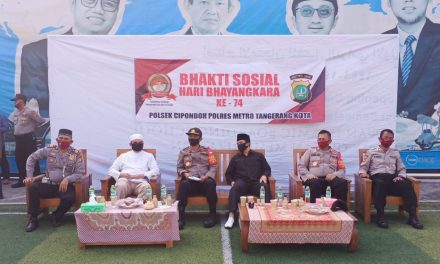 Kapolsek Cipondoh Bersama Ustadz Yusup Mansur Gelar Baksos Serentak Dalam Rangka HUT Bhayangkara Ke-74 di Ponpes Darul Quran