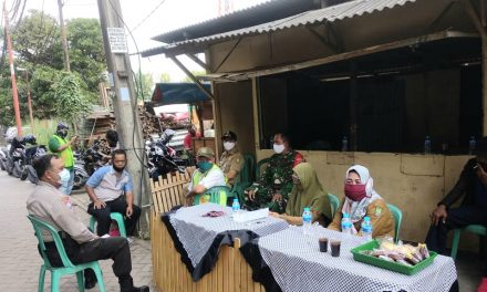 Bhabinkamtibmas Polsek Cipondoh Dan Tiga Pilar Kel. Panunggangan Gelar PSBB Serentak